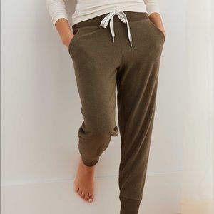 Aerie Inside Out Joggers